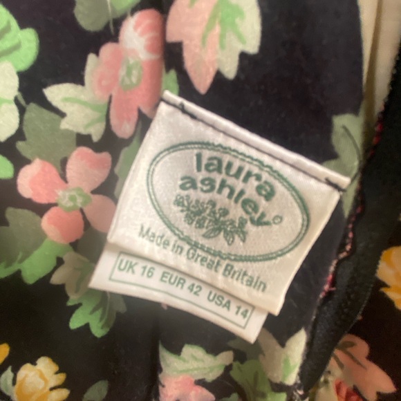 Laura Ashley Pink Red Maxi Sundress with Puff Sleeves for Weddings - Picture 6 of 6